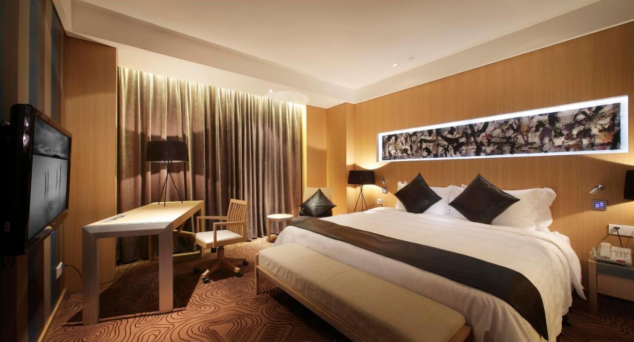 לואיאנג Christian'S Hotel Luoyang מראה חיצוני תמונה