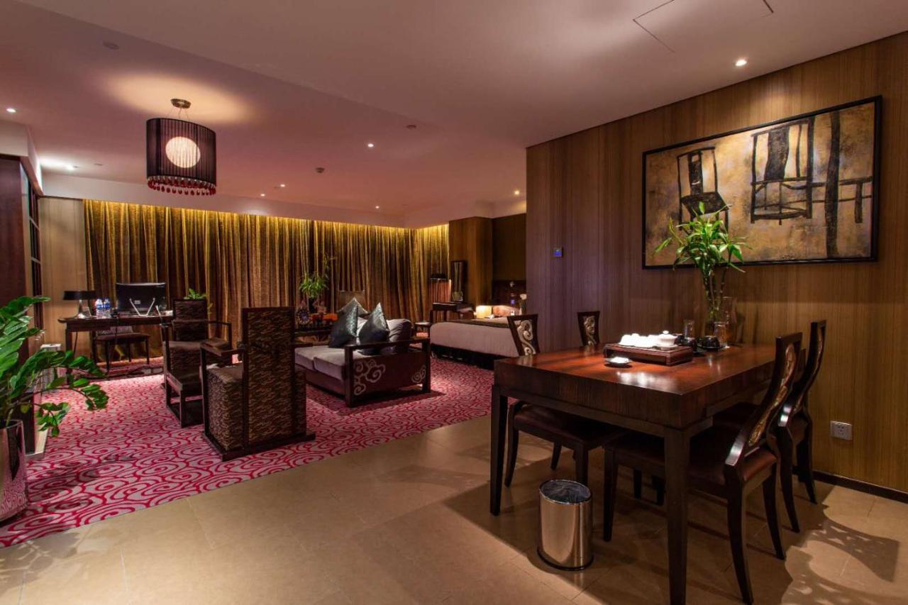 לואיאנג Christian'S Hotel Luoyang מראה חיצוני תמונה