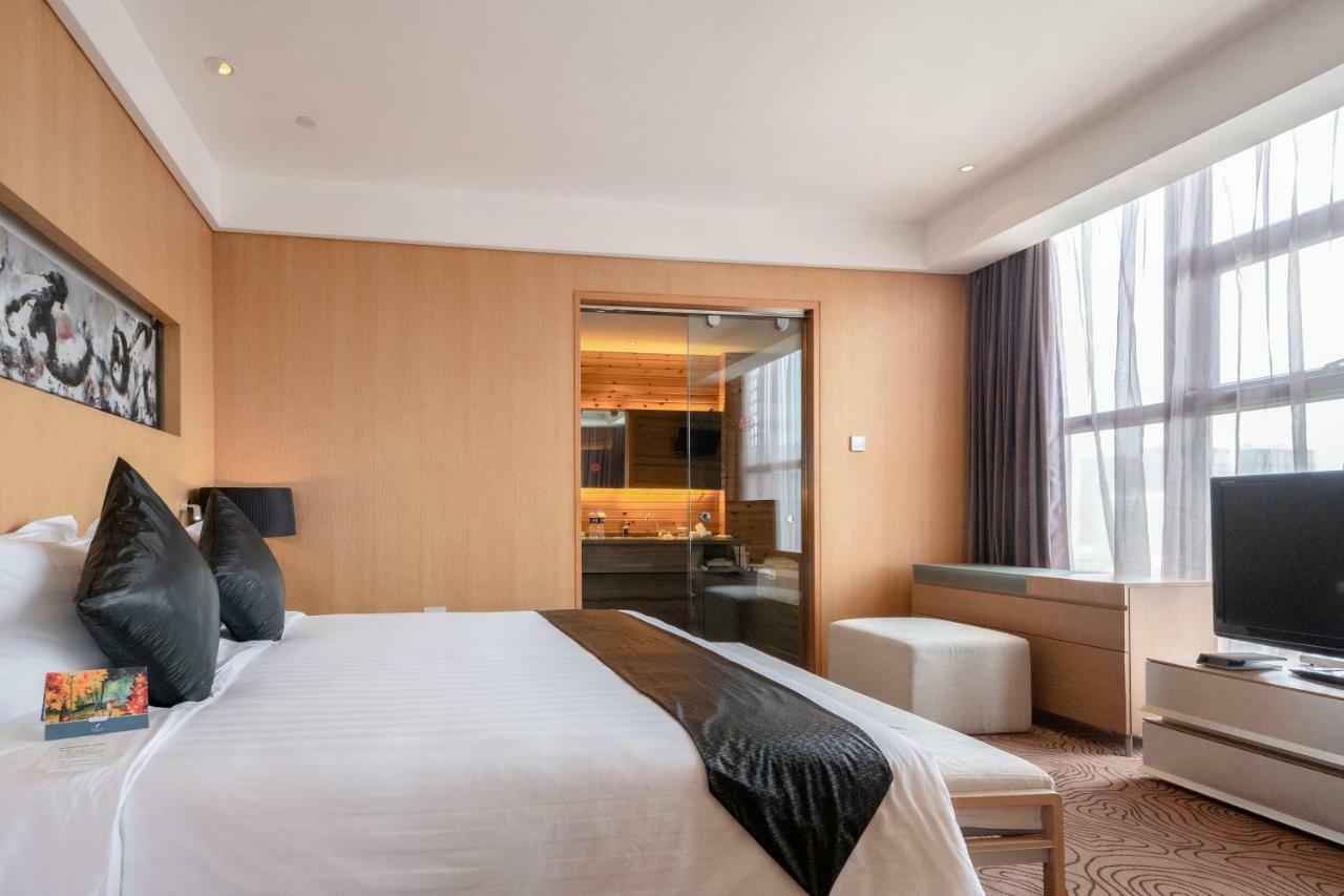 לואיאנג Christian'S Hotel Luoyang מראה חיצוני תמונה