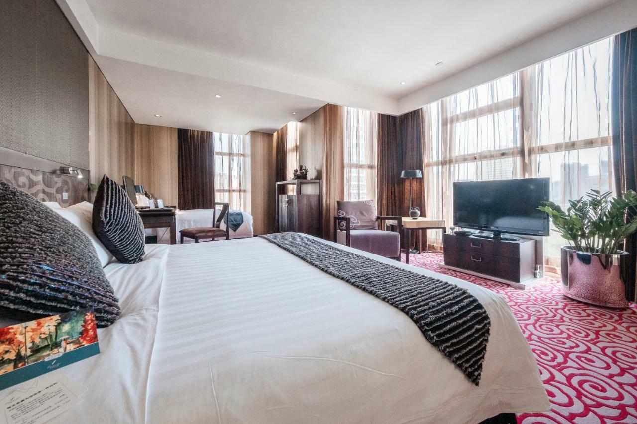 לואיאנג Christian'S Hotel Luoyang מראה חיצוני תמונה