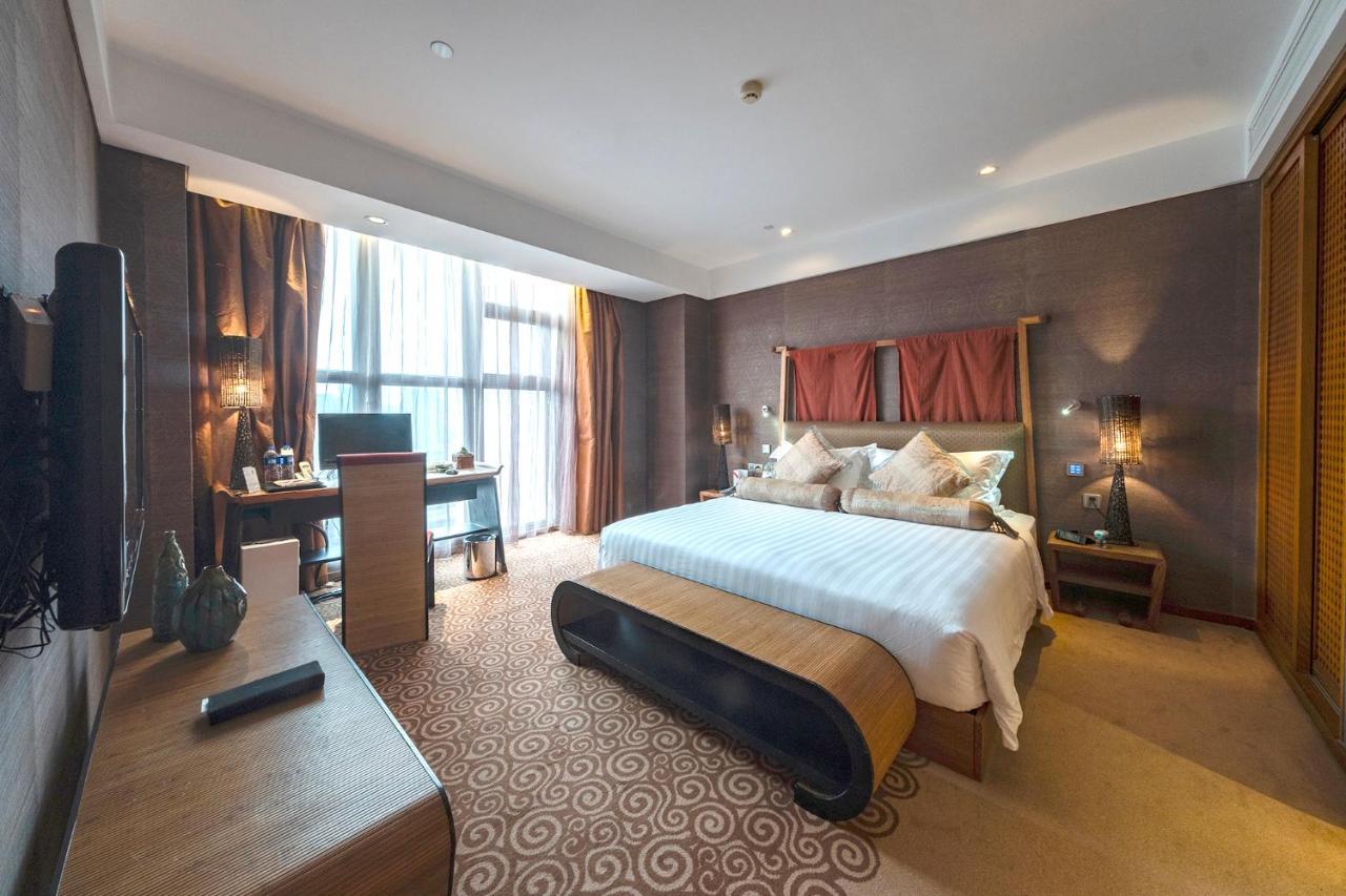 לואיאנג Christian'S Hotel Luoyang מראה חיצוני תמונה
