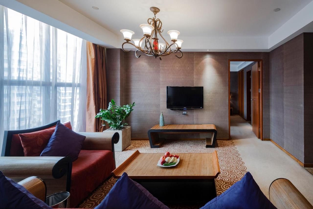 לואיאנג Christian'S Hotel Luoyang מראה חיצוני תמונה